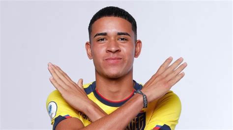 Chelsea wonderkid Kendry Paez is a name you will likely hear a lot over the coming years. At 16 years and 161 days old, he became the youngest ever South American to score in a World Cup qualifier ...